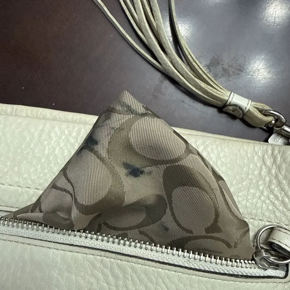 Coach East West Legacy Duffle Hobo Shoulder Bag Bone Pebble